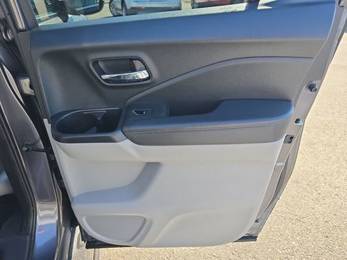 Used 2023 Honda Ridgeline RTL-E image 16