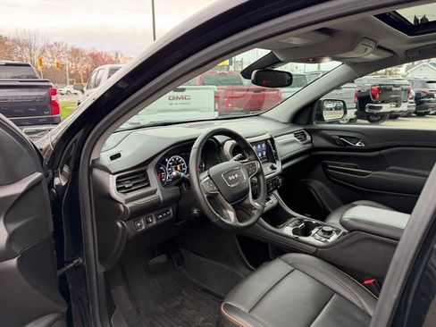Used 2023 GMC Acadia AT4 w/ Technology Package image 24
