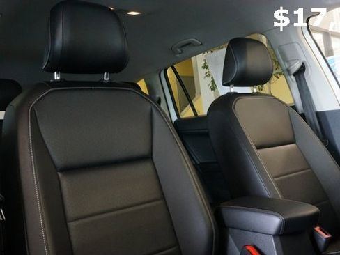 Certified 2021 Volkswagen Tiguan SE image 53