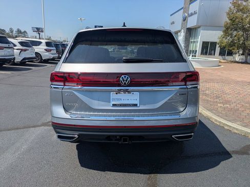 New 2026 Volkswagen Atlas SEL AWD/4WD image 6