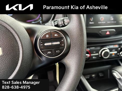 Used 2023 Kia Soul LX w/ LX Technology Package image 25