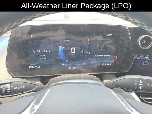 Used 2024 Chevrolet Equinox EV LT FWD image 13