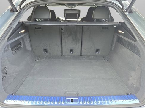 New 2025 Audi RS Q8 performance image 26