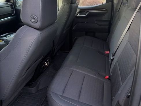 Used 2023 GMC Sierra 1500 Elevation image 12