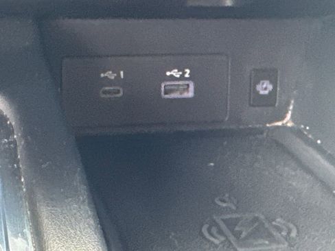 Used 2023 INFINITI QX60 Luxe w/ Performance Audio Package FWD image 32