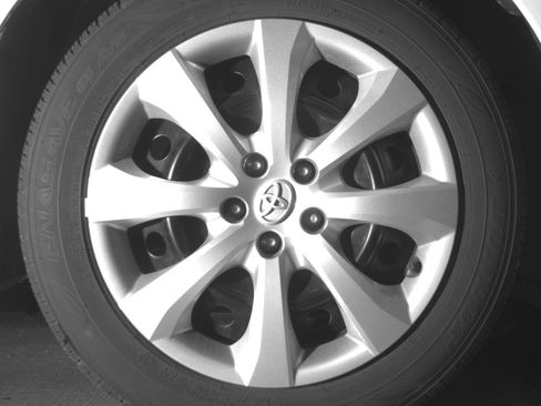 Used 2025 Toyota Corolla LE FWD image 13