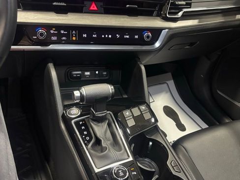 Used 2023 Kia Sportage X-Line w/ X-Line Premium Package image 17