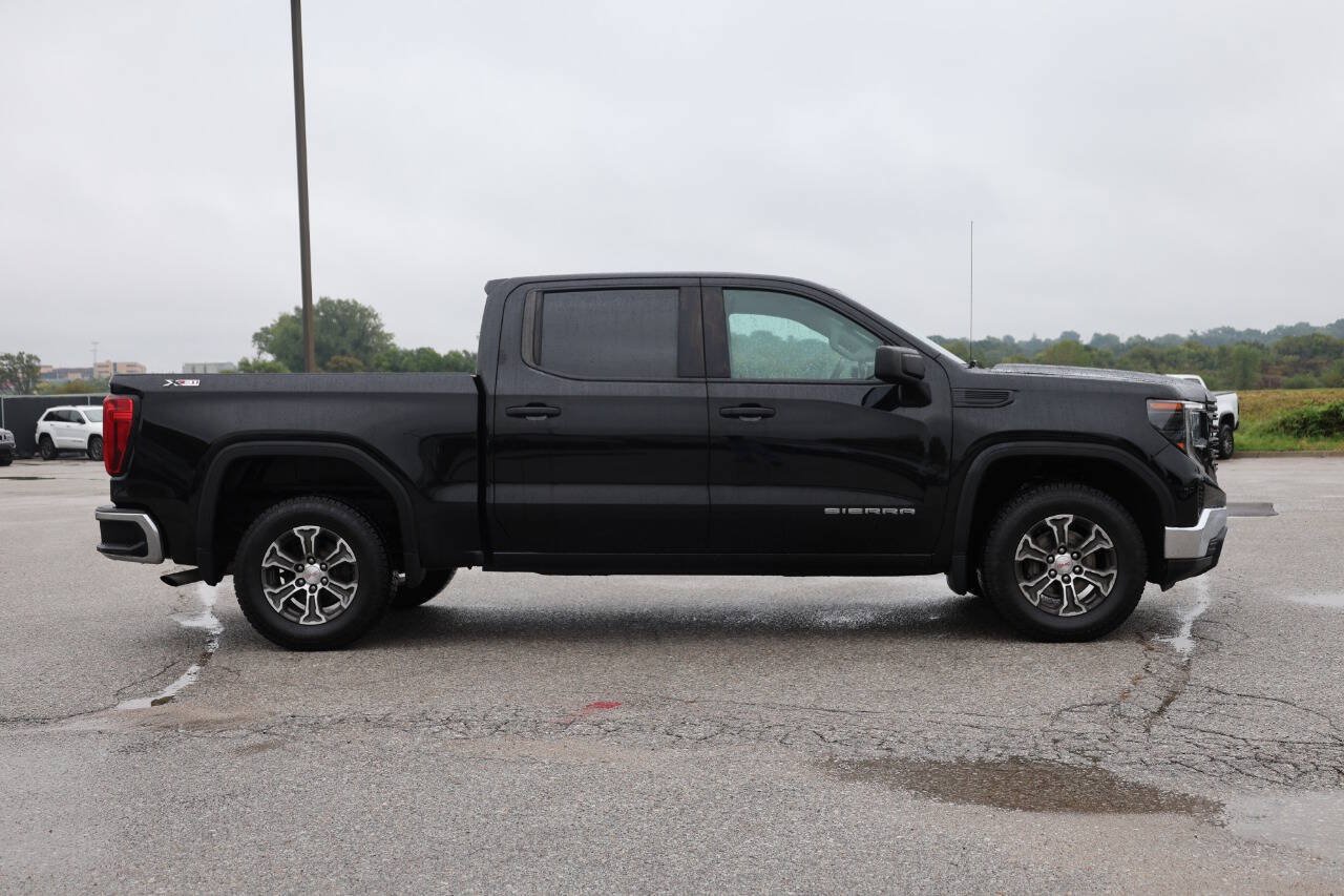 Used 2022 GMC Sierra 1500 Pro w/ Pro Value Package AWD/4WD image 7
