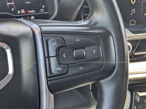 Used 2025 GMC Sierra 1500 SLT AWD/4WD image 24