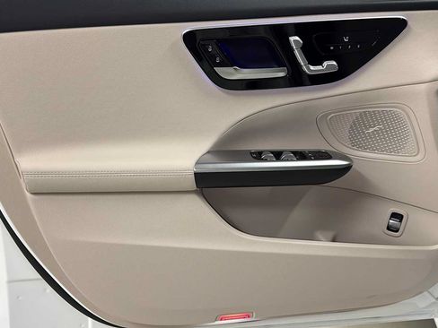 New 2026 Mercedes-Benz C 300 4MATIC Sedan image 14