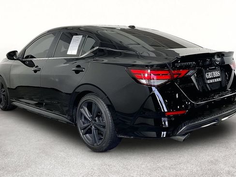 Used 2023 Nissan Sentra SR FWD image 15