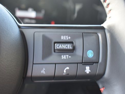 Used 2025 Nissan Kicks SR image 21