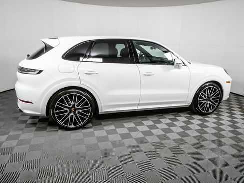 New 2026 Porsche Cayenne GTS image 29