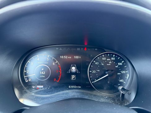 Used 2021 Nissan Kicks SV FWD image 14