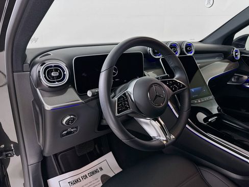 Used 2026 Mercedes-Benz GLC 300 image 10