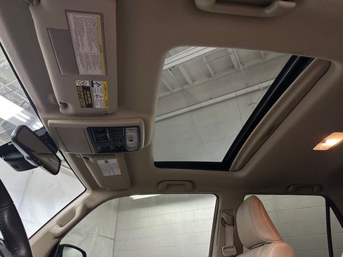 Used 2021 Toyota 4Runner Limited image 14