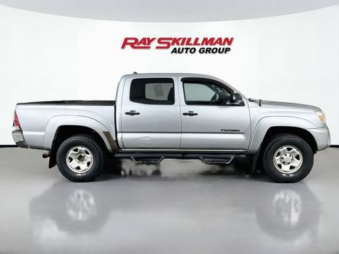Used 2012 Toyota Tacoma PreRunner w/ SR5 Pkg RWD image 8