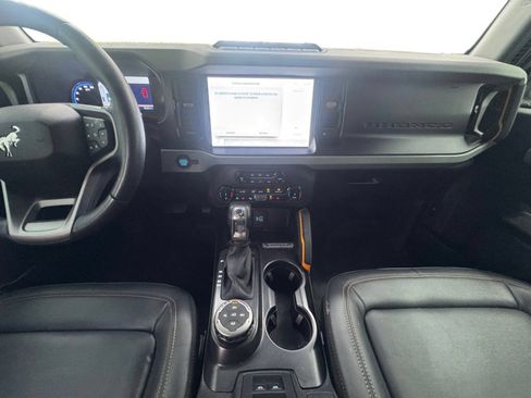 Used 2022 Ford Bronco Badlands AWD/4WD image 12