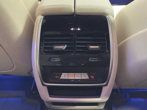 Used 2020 BMW X6 sDrive40i w/ Executive Package image 18