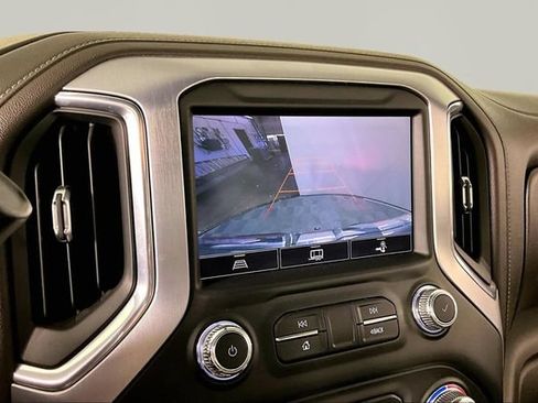 Used 2021 GMC Sierra 1500 SLT w/ X31 Off-Road Package AWD/4WD image 14