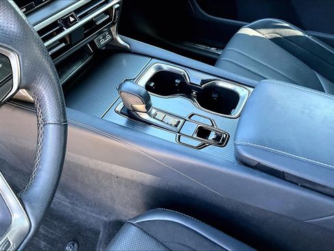 Used 2024 Lexus RX 500h F Sport image 16