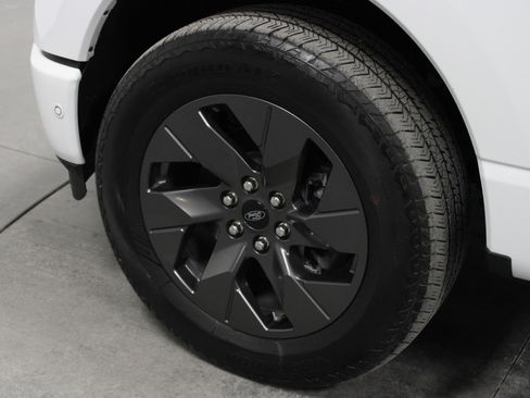 Used 2023 Ford F150 Lightning Lariat w/ Equipment Group 511A High image 10