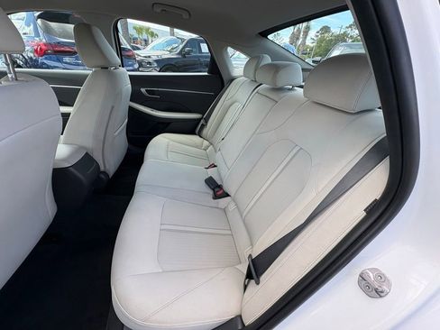 Used 2024 Hyundai Sonata SEL FWD image 14