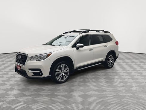 Used 2022 Subaru Ascent Touring image 39