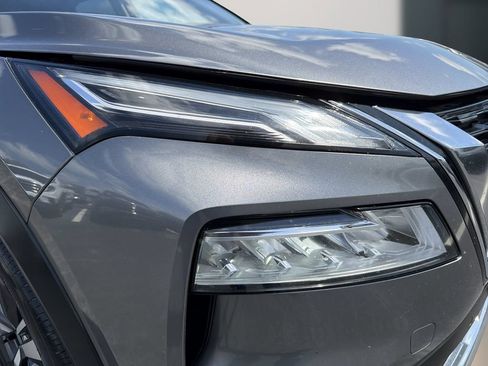 Used 2021 Nissan Rogue Platinum AWD/4WD image 11