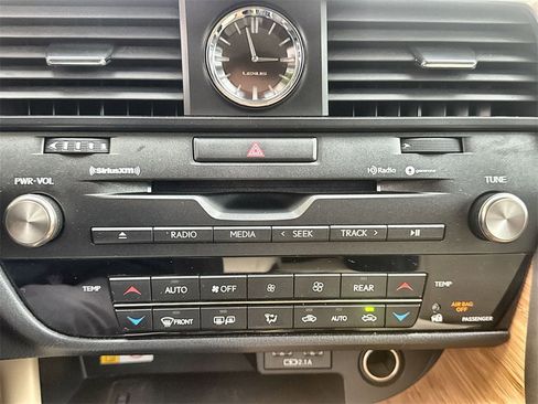 Used 2022 Lexus RX 450hL AWD w/ Premium Package image 17