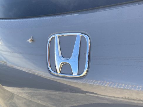 Used 2025 Honda HR-V Sport image 3