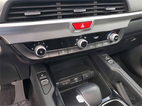 Used 2021 Kia Telluride S image 20