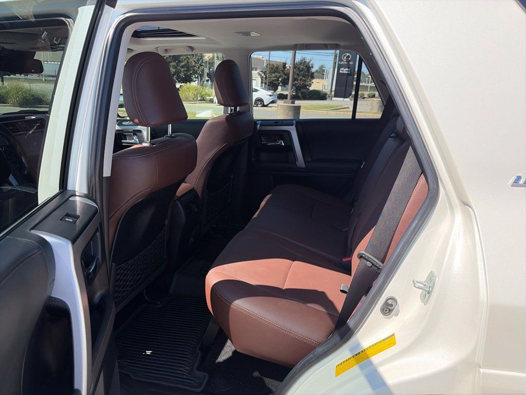 Used 2023 Toyota 4Runner Limited AWD/4WD image 13