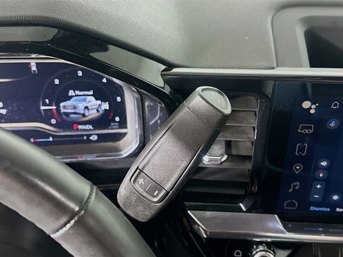 Used 2024 GMC Sierra 1500 Elevation image 24