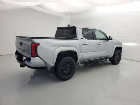 Used 2024 Toyota Tacoma SR5 RWD image 5
