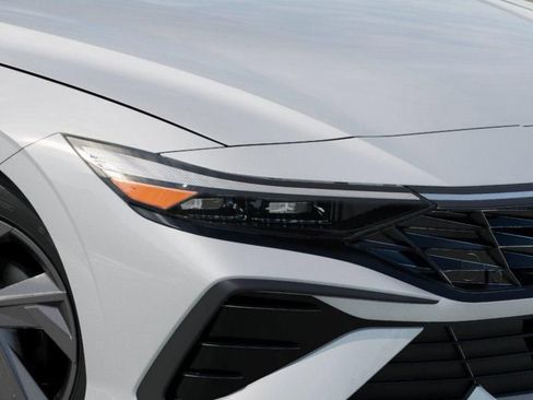 New 2026 Hyundai Elantra Sport image 10