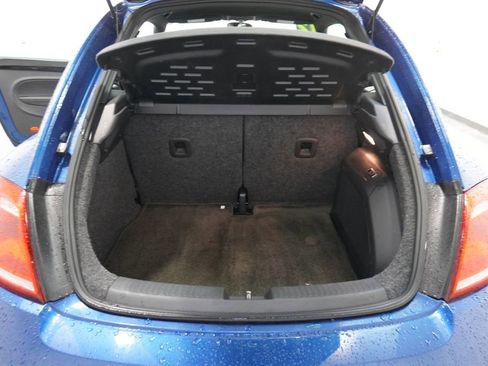 Used 2012 Volkswagen Beetle Turbo FWD image 19