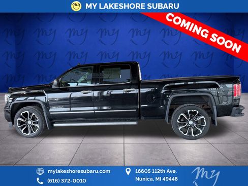 Used 2017 GMC Sierra 1500 Denali w/ Denali Ultimate Package AWD/4WD image 4