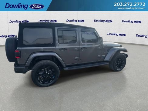 Used 2022 Jeep Wrangler Unlimited Sahara w/ Cold Weather Group image 3