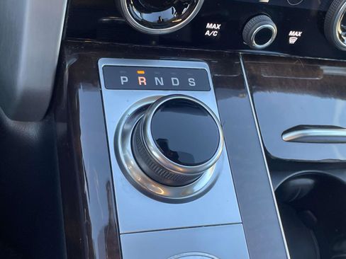 Used 2021 Land Rover Range Rover Westminster Edition image 6