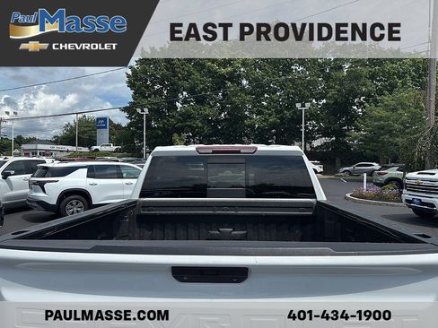 Used 2020 Chevrolet Silverado 1500 LT Trail Boss AWD/4WD image 8