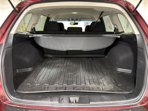Used 2014 Subaru Outback 2.5i Premium AWD/4WD image 22