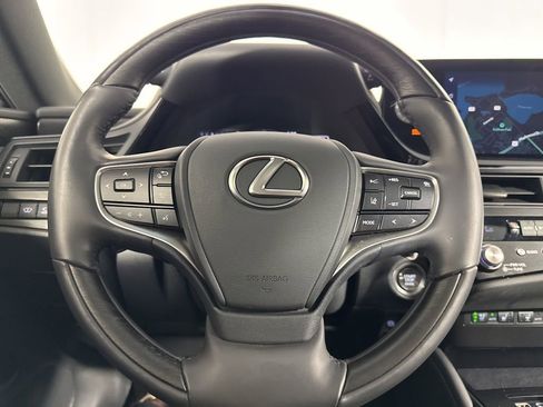 Used 2024 Lexus ES 350 w/ Accessory Package (Z2) FWD image 34