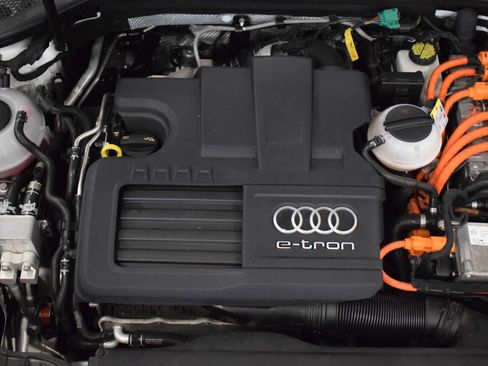 Used 2017 Audi A3 e-tron Premium FWD image 46