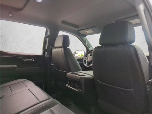 Used 2024 Chevrolet Silverado 1500 LT w/ Leather Package image 19