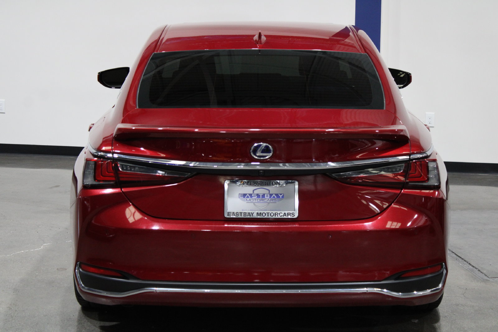 Used 2020 Lexus ES 300h w/ Premium Package FWD image 10