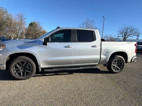 Used 2022 Chevrolet Silverado 1500 RST w/ LPO, Dark Essentials Package image 8