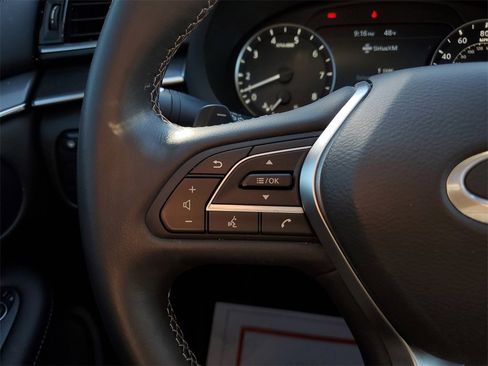 Used 2025 INFINITI QX50 Luxe image 24