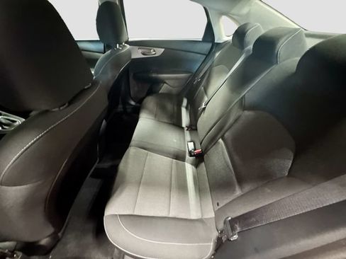 Used 2022 Kia Forte LXS FWD image 23