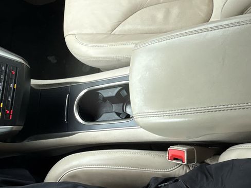 Used 2017 Lincoln MKC Select w/ Select Plus Package image 26